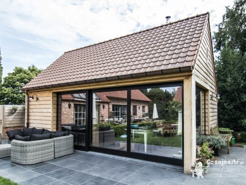 Houten bijgebouwen poolhouse seniorenwoning